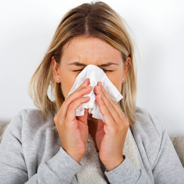 Grua e sëmurë, ndryshimi midis ftohjes dhe gripit.
